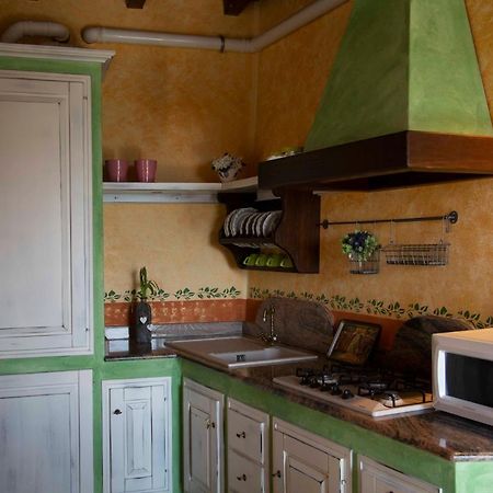 Casa Vacanze Le Tre Casette أَميليا المظهر الخارجي الصورة