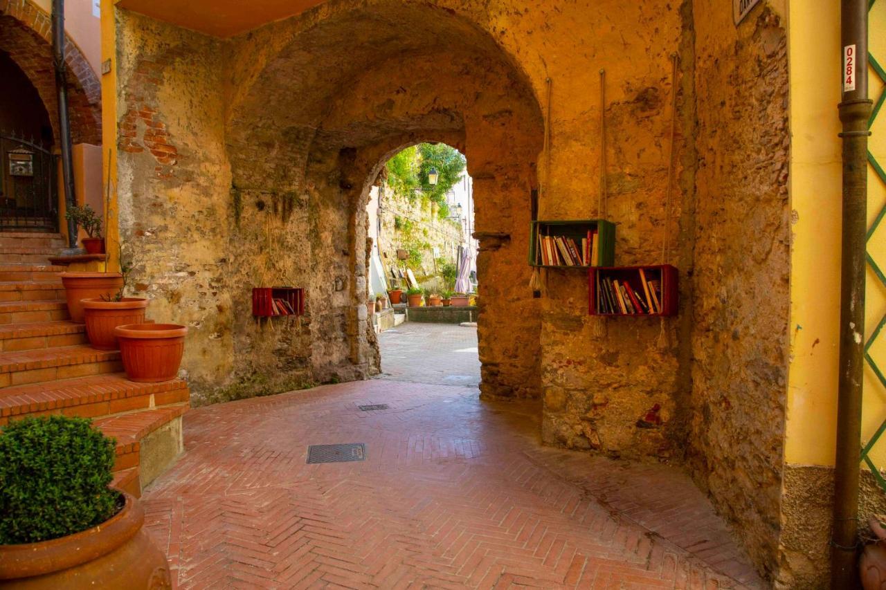 Casa Vacanze Le Tre Casette أَميليا المظهر الخارجي الصورة