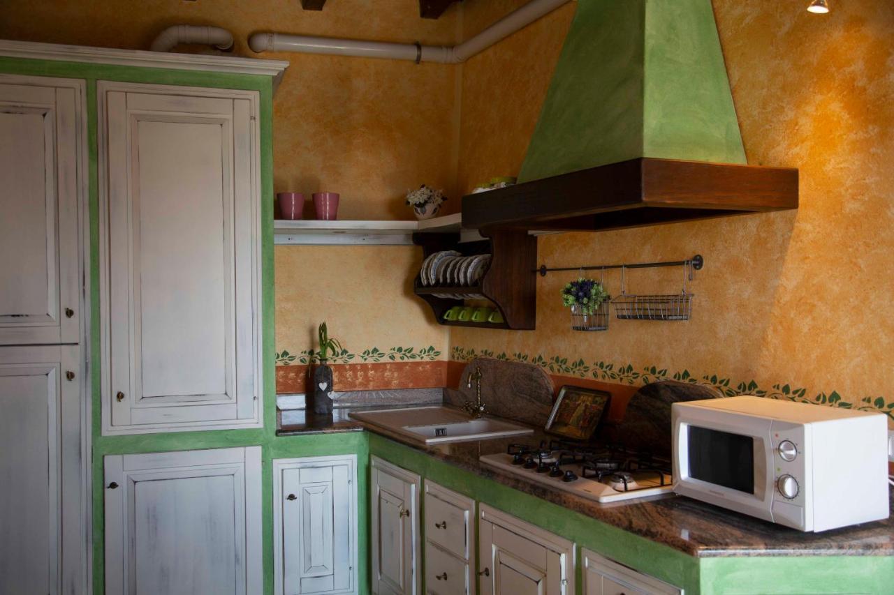 Casa Vacanze Le Tre Casette أَميليا المظهر الخارجي الصورة