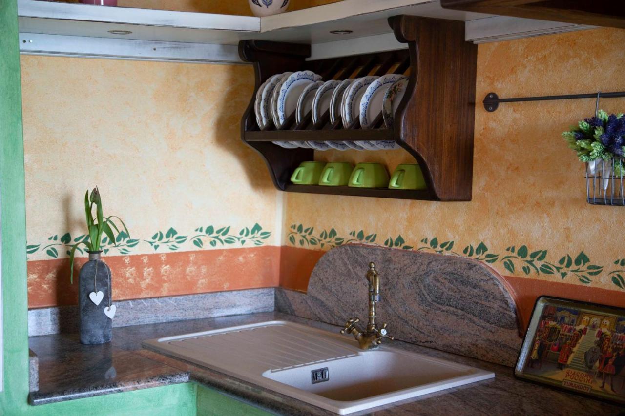 Casa Vacanze Le Tre Casette أَميليا المظهر الخارجي الصورة