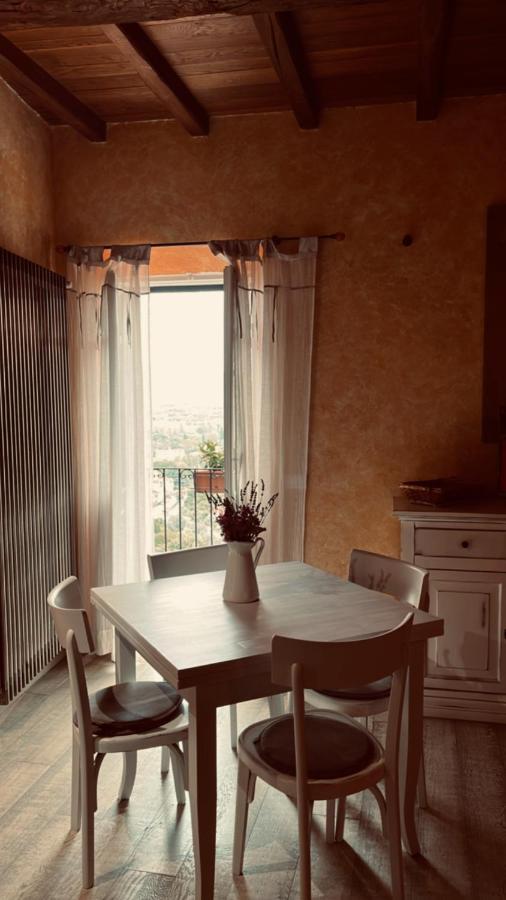 Casa Vacanze Le Tre Casette أَميليا المظهر الخارجي الصورة